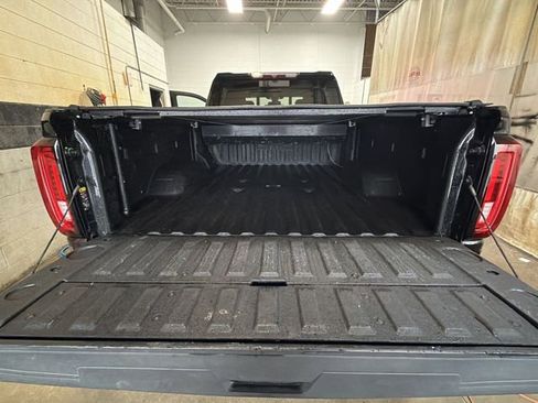 Used 2023 GMC Sierra 3500 SLT w/ SLT Premium Package image 25