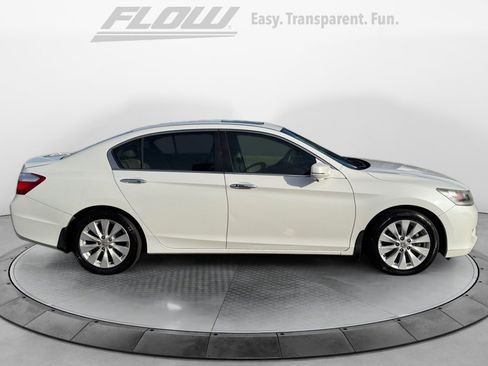 Used 2015 Honda Accord EX-L image 10
