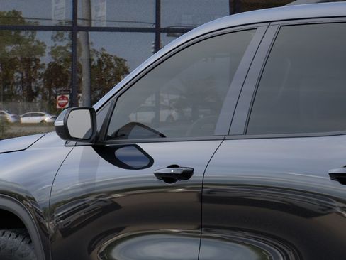 New 2026 Chevrolet Traverse Z71 AWD/4WD image 36
