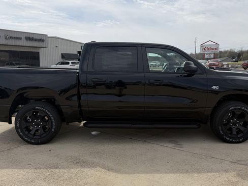 New 2026 RAM 1500 Express image 12