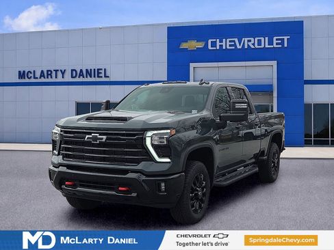 New 2026 Chevrolet Silverado 2500 LTZ w/ Trail Boss Package AWD/4WD image 2