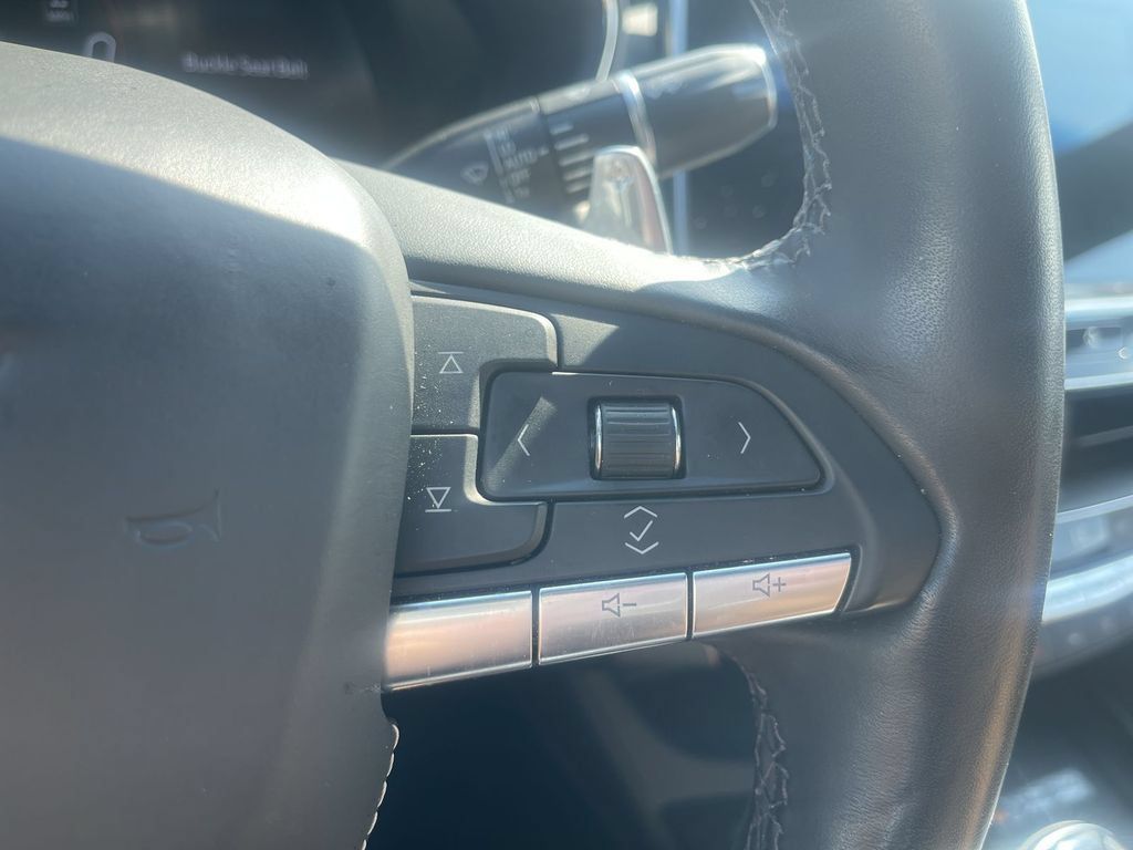 Used 2023 Cadillac CT5 Luxury AWD/4WD image 11