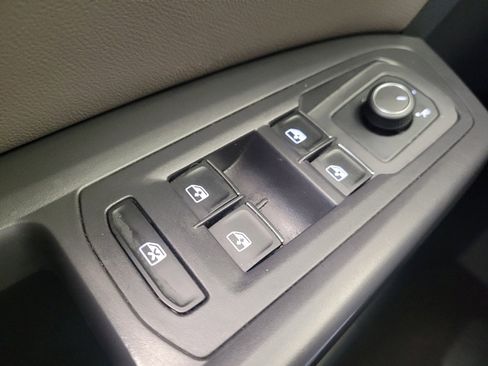 Used 2021 Volkswagen Atlas S FWD image 27