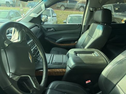 Used 2015 Chevrolet Tahoe LTZ image 2