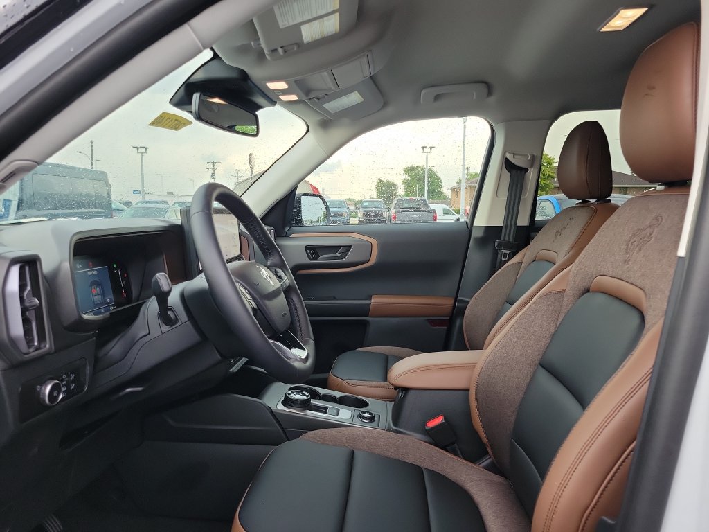 New 2026 Ford Bronco Sport Outer Banks w/ Outer Banks Tech Package+ AWD/4WD image 18