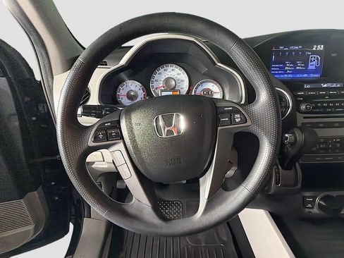 Used 2015 Honda Pilot SE image 11
