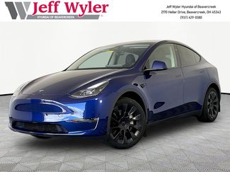 Used 2024 Tesla Model Y Long Range AWD/4WD video 1