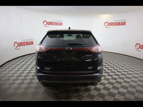 Used 2017 Ford Edge SEL w/ Equipment Group 201A AWD/4WD image 8