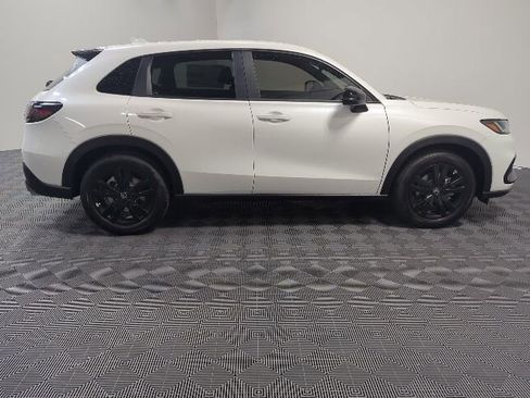 New 2026 Honda HR-V Sport image 6