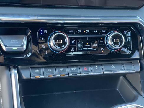 New 2026 GMC Sierra 1500 Denali Ultimate image 19