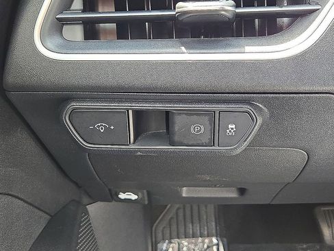 Used 2025 Kia K4 FWD image 24