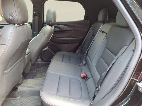 Certified 2023 Chevrolet TrailBlazer RS w/ Sun and Liftgate Package AWD/4WD image 21