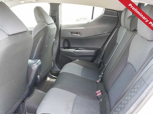 Used 2020 Toyota C-HR LE FWD image 13