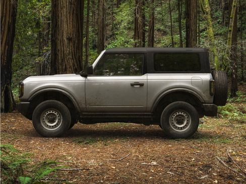 Used 2022 Ford Bronco Wildtrak AWD/4WD image 1