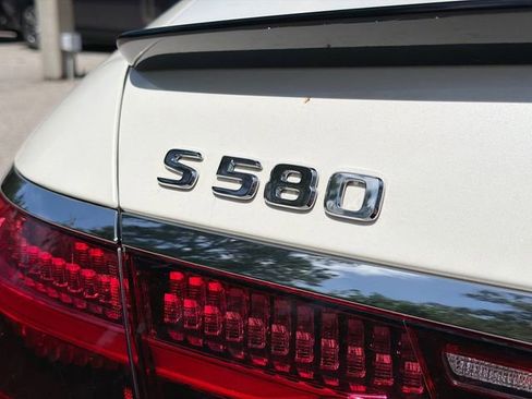 Used 2023 Mercedes-Benz S 580 4MATIC Sedan image 11