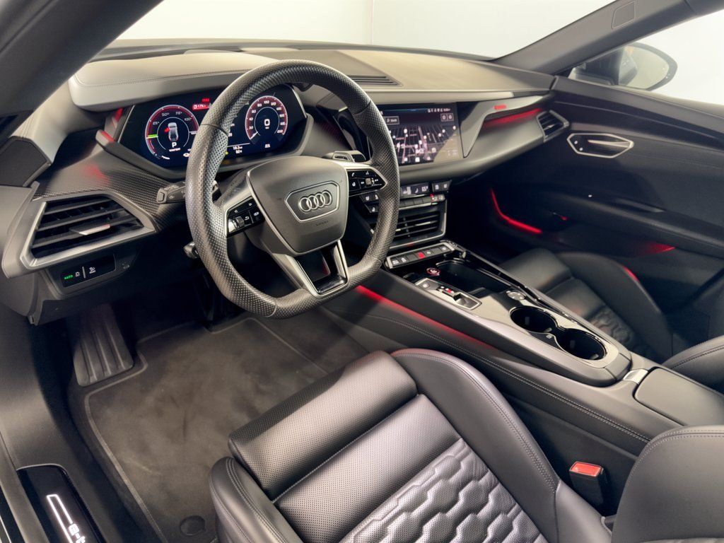 Certified 2024 Audi e-tron GT Premium Plus AWD/4WD image 4