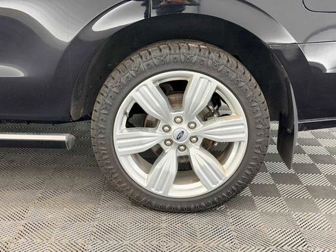 Used 2021 Ford Expedition Platinum image 13