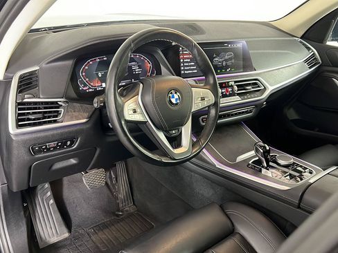Used 2022 BMW X7 xDrive40i w/ Premium Package AWD/4WD image 2