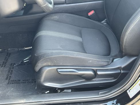 Used 2019 Honda Civic LX image 11