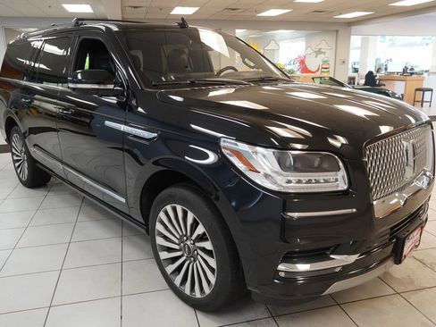 Used 2020 Lincoln Navigator L Reserve w/ Luxury Package AWD/4WD image 15