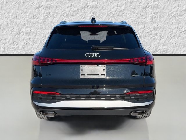 Used 2025 Audi Q5 Premium Plus AWD/4WD image 4
