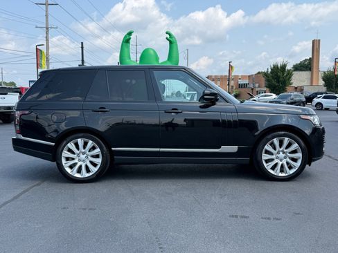 Used 2017 Land Rover Range Rover Supercharged AWD/4WD image 9