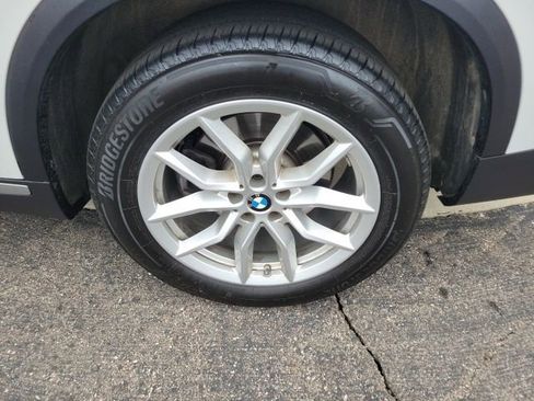 Used 2023 BMW X5 xDrive40i w/ Premium Package image 14