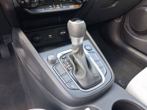 Used 2023 Hyundai Kona SEL image 20