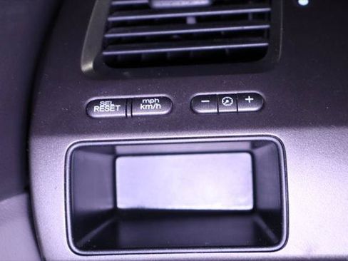 Used 2011 Honda Civic DX-VP image 20