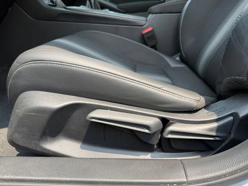 Used 2023 Honda Civic Sport image 10