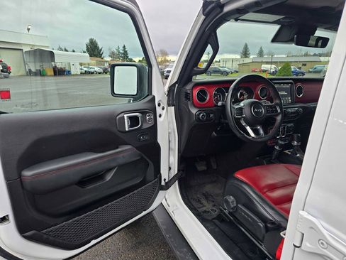 Used 2023 Jeep Wrangler Unlimited Rubicon 392 image 20