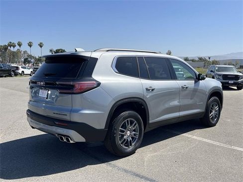 New 2025 GMC Acadia Elevation image 3