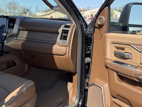 Used 2024 RAM 3500 Limited w/ Safety Group image 37