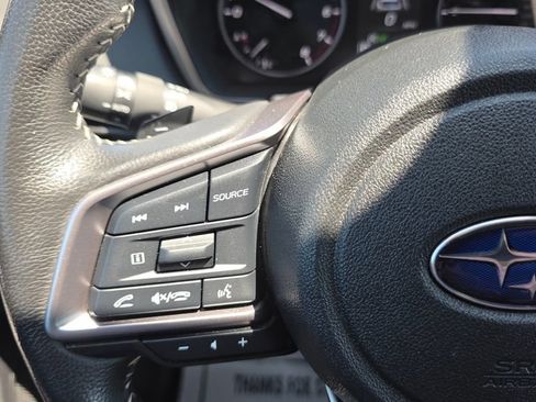Used 2025 Subaru Outback Limited AWD/4WD image 29