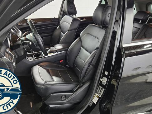 Used 2015 Mercedes-Benz ML 350 4MATIC image 24