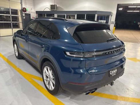 Used 2024 Porsche Cayenne S image 6