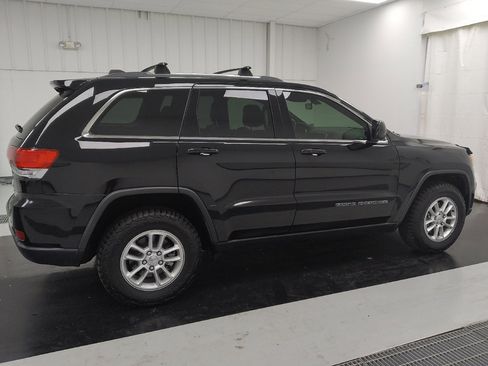 Used 2019 Jeep Grand Cherokee Laredo image 10