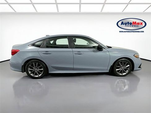 Used 2022 Honda Civic Sport image 9