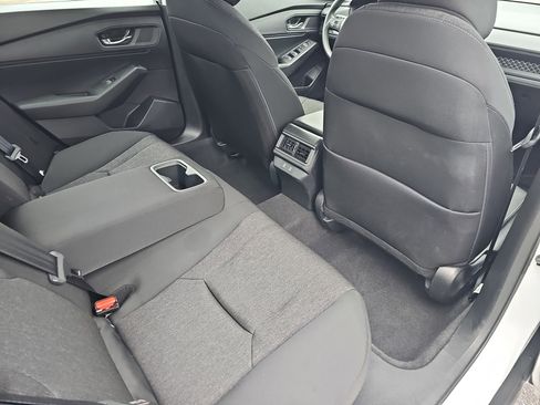 Used 2025 Honda Accord SE image 11