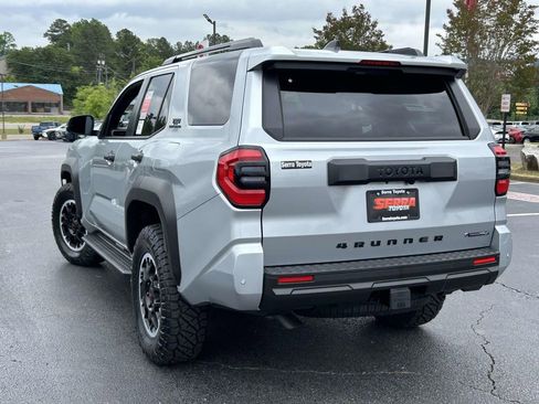 New 2026 Toyota 4Runner TRD Off-Road Premium AWD/4WD image 5