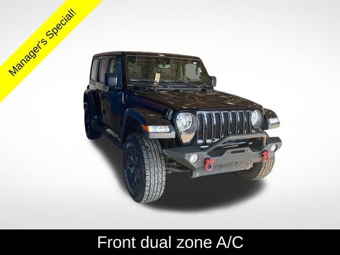 Used 2018 Jeep Wrangler Unlimited Rubicon AWD/4WD image 16