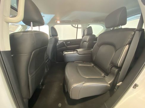 Used 2023 INFINITI QX80 Premium Select w/ All-Season Package image 17