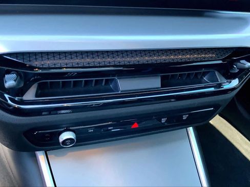 Used 2026 BMW M2 image 30