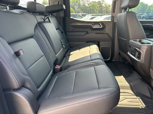 Used 2026 GMC Sierra 1500 SLT w/ SLT Premium Plus Package AWD/4WD image 16