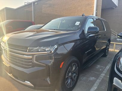 Used 2021 Chevrolet Suburban LT w/ LT Signature Package
