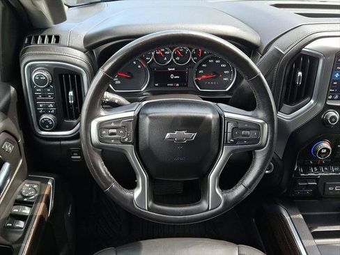 Used 2021 Chevrolet Silverado 1500 LT Trail Boss w/ Convenience Package II AWD/4WD image 13