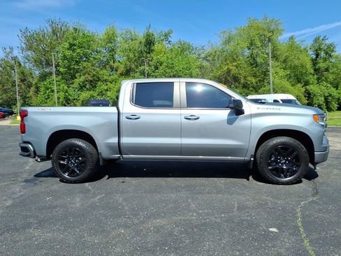 Used 2024 Chevrolet Silverado 1500 RST w/ Convenience Package II AWD/4WD image 8