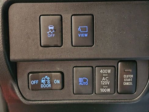 Used 2023 Toyota Tacoma TRD Pro AWD/4WD image 15