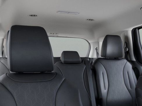 New 2026 Kia Carnival image 27