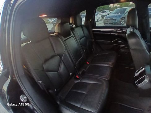 Used 2011 Porsche Cayenne image 15